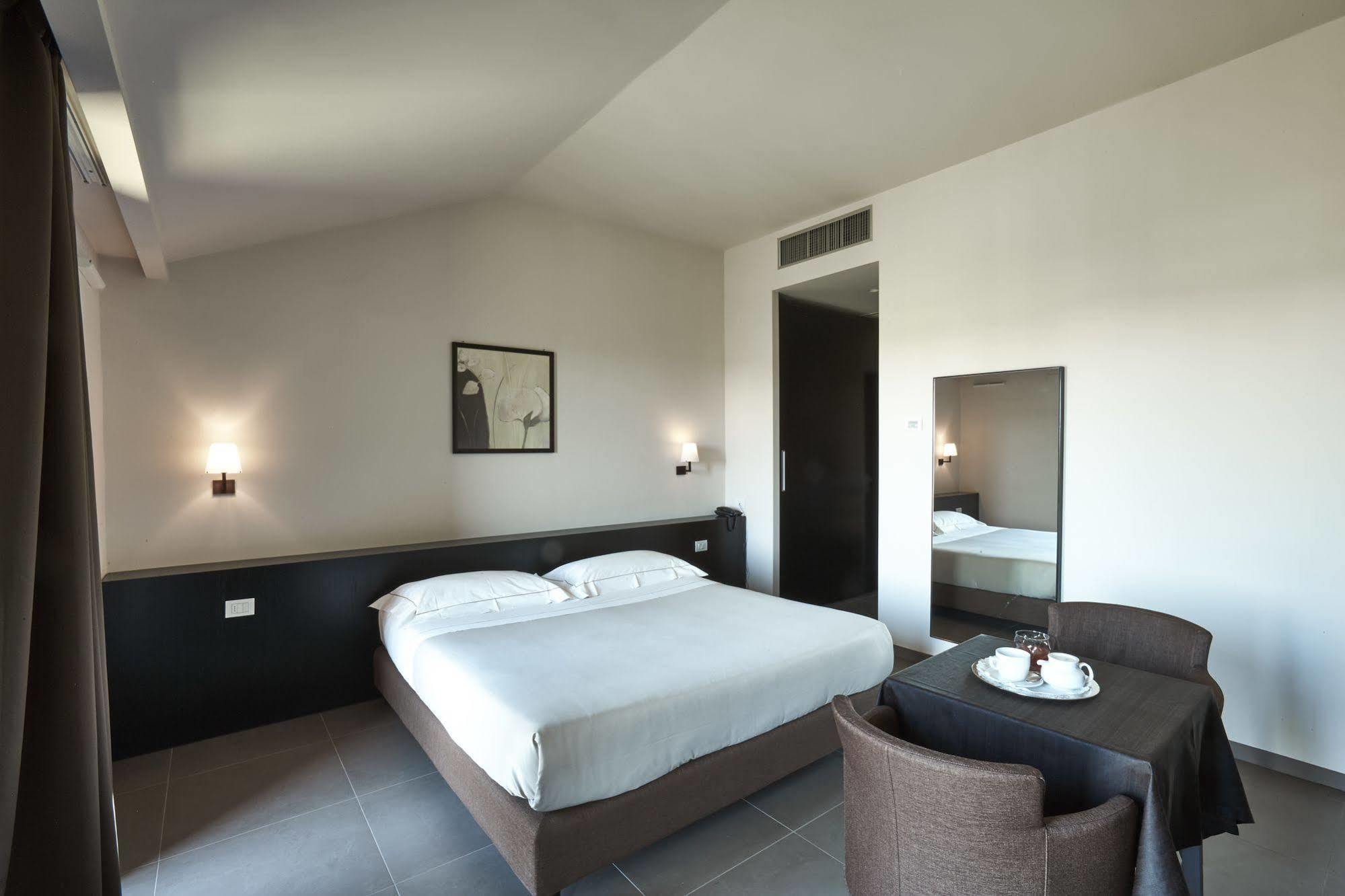 Casalgrande Hotel 살베테라 외부 사진