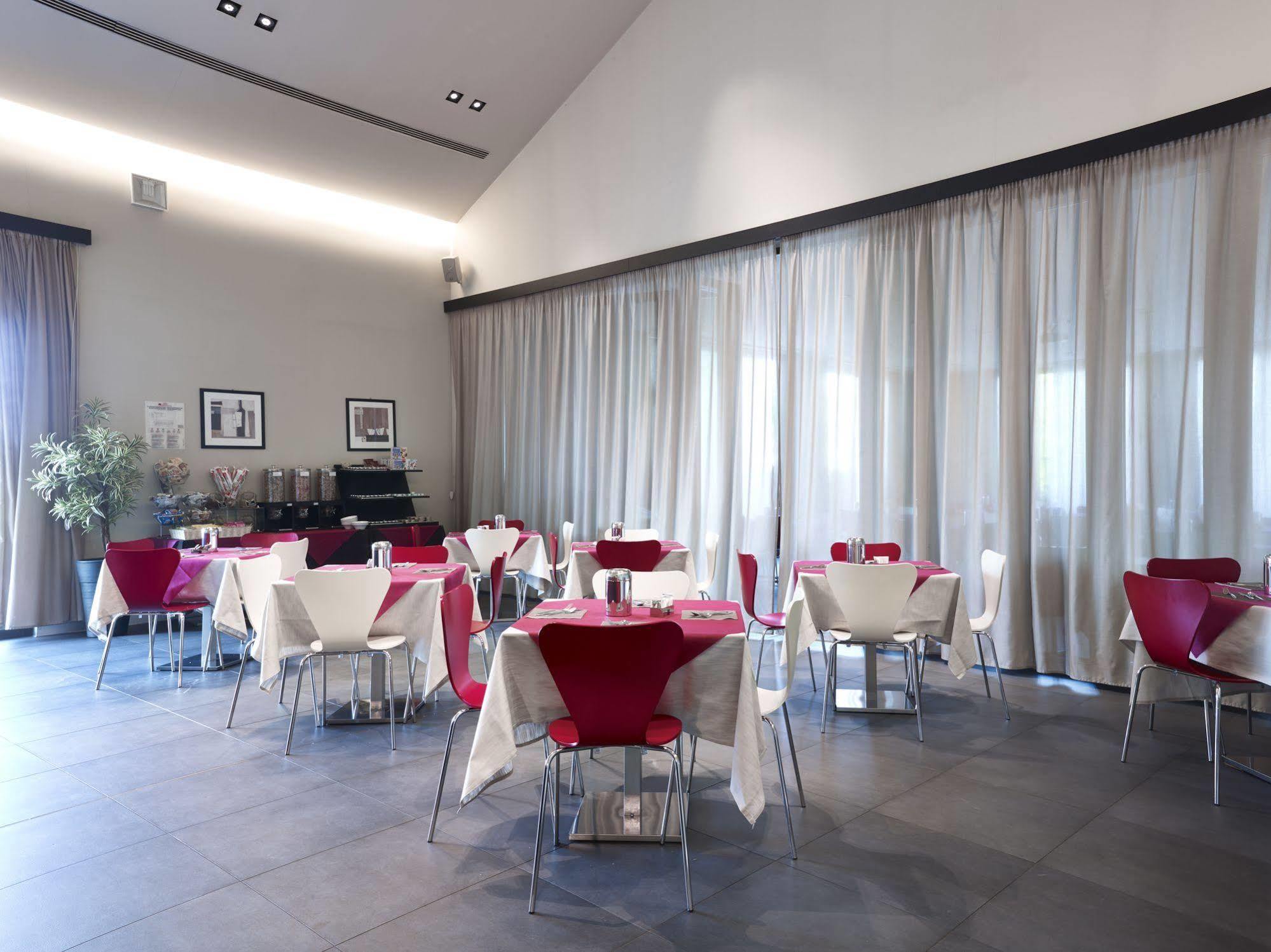 Casalgrande Hotel 살베테라 외부 사진