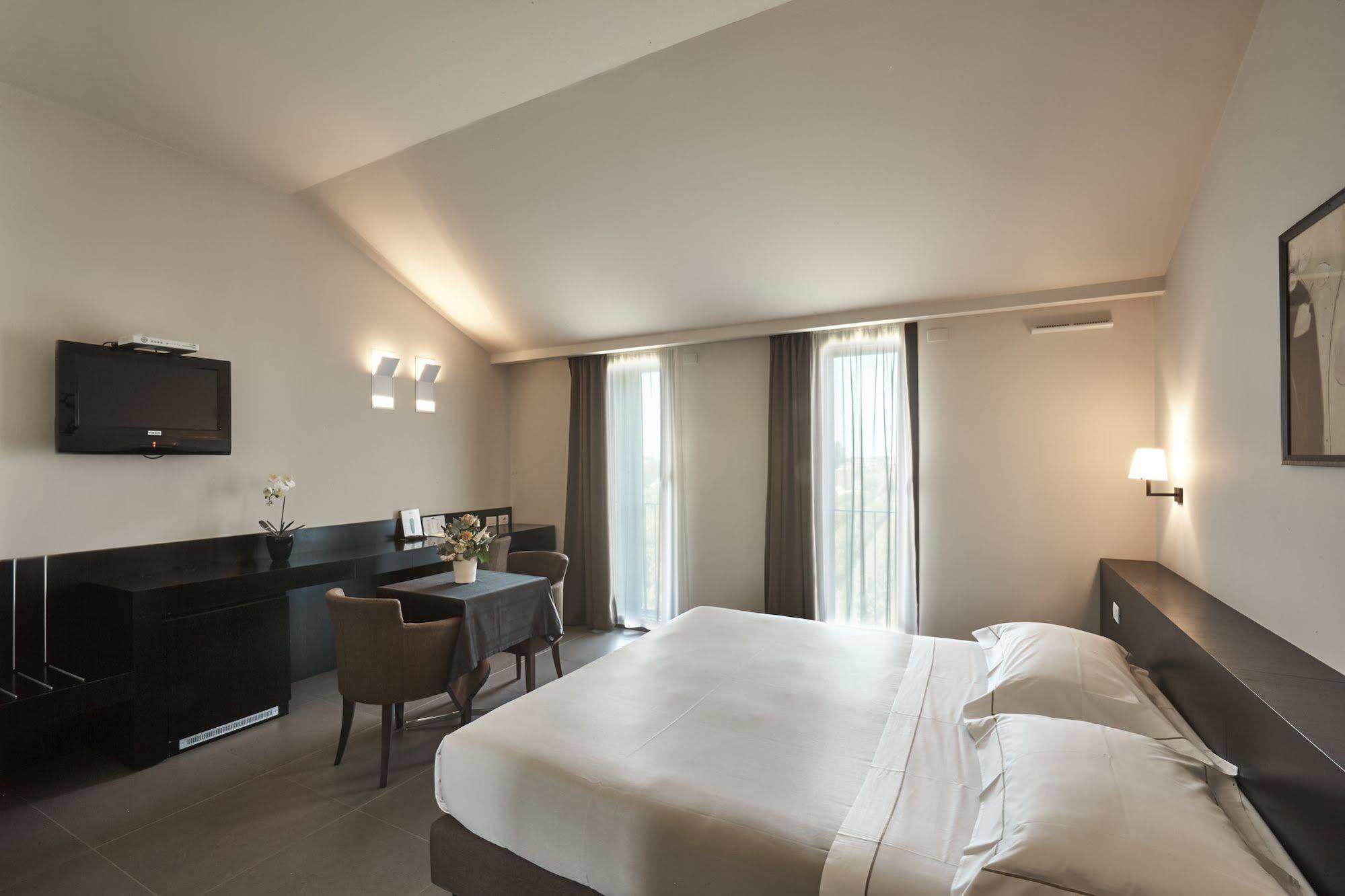 Casalgrande Hotel 살베테라 외부 사진